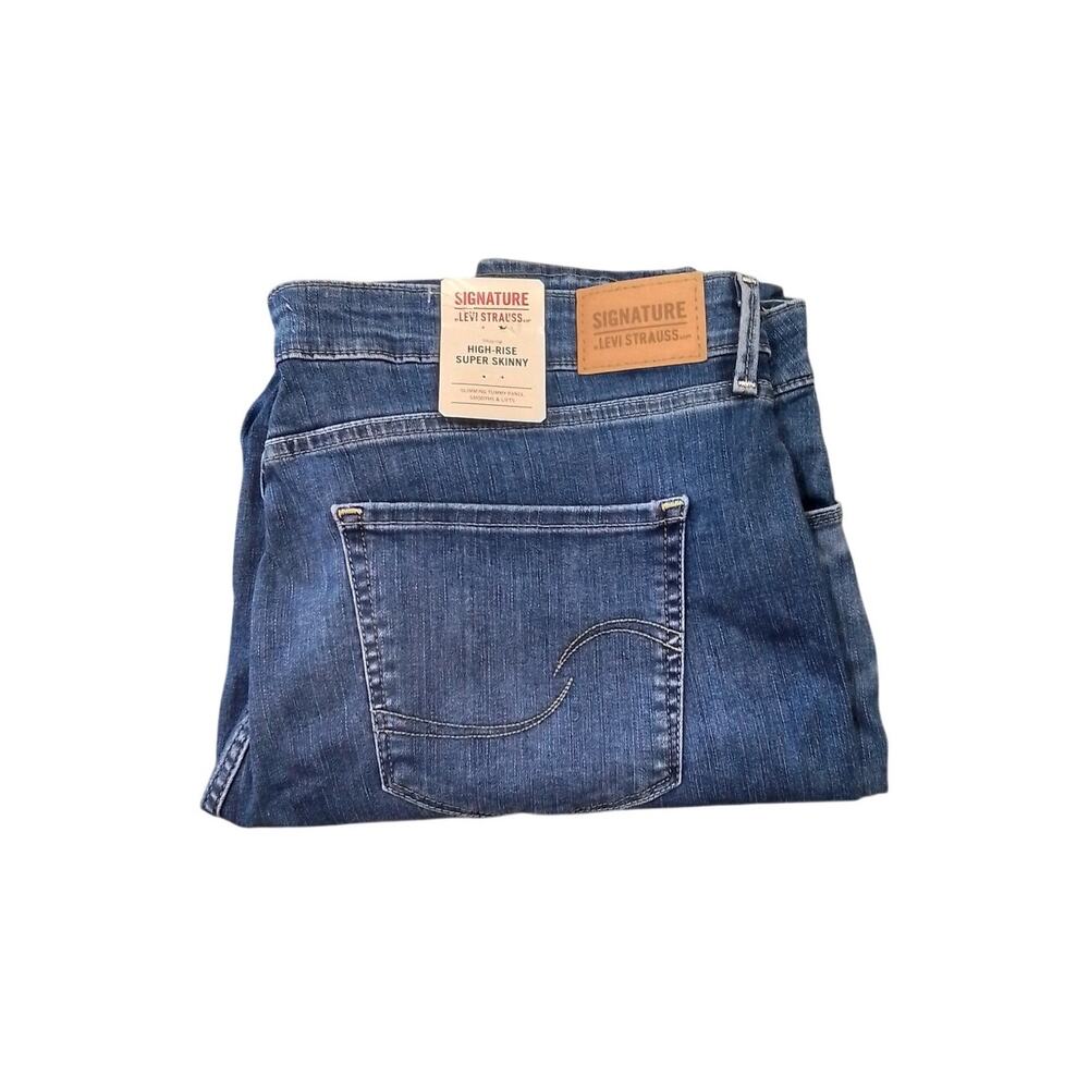 Levi's Signature Women's Shaping Super Skinny High Rise Jeans 20 Blue NWT